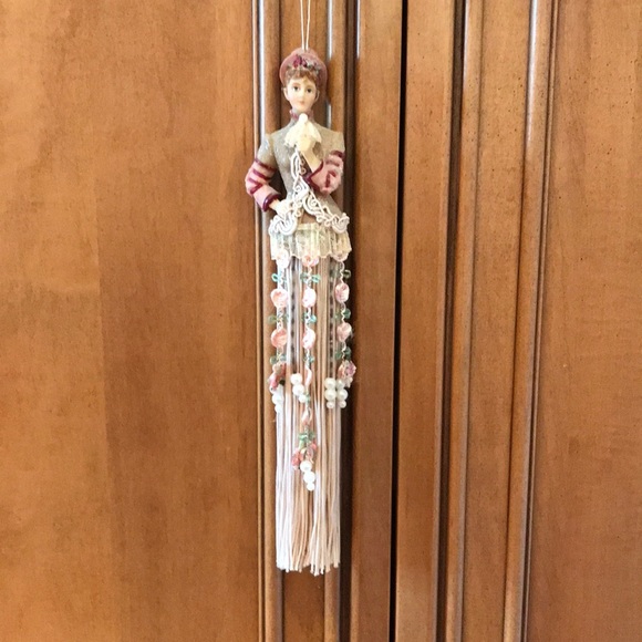 Victorian Style Porcelain Tassel Girl Ornament Decoration - Picture 2 of 4